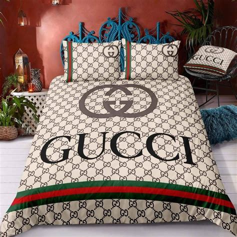 bed sheets gucci